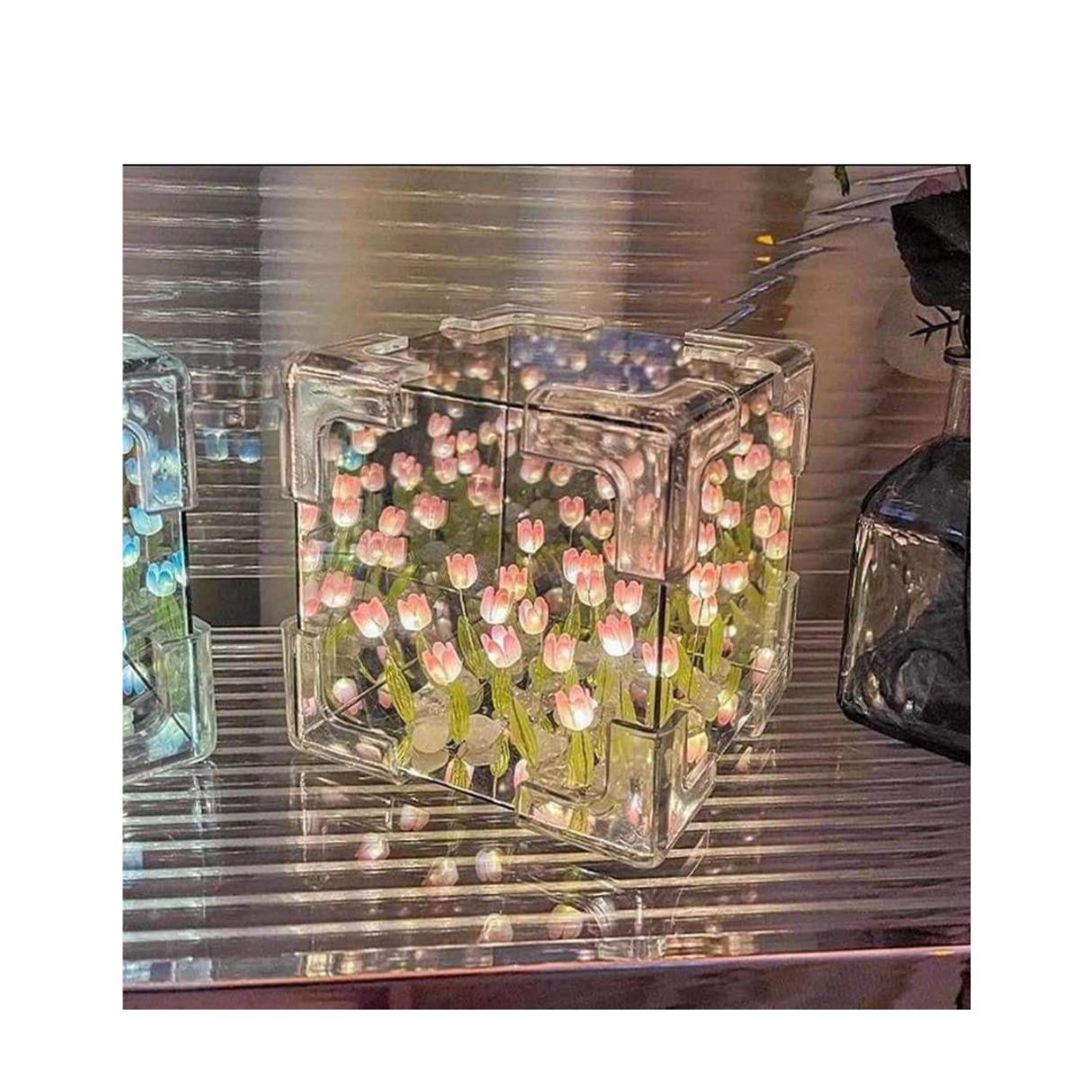 GENERICO - LAMPARA DE TULIPANES INFINITOS