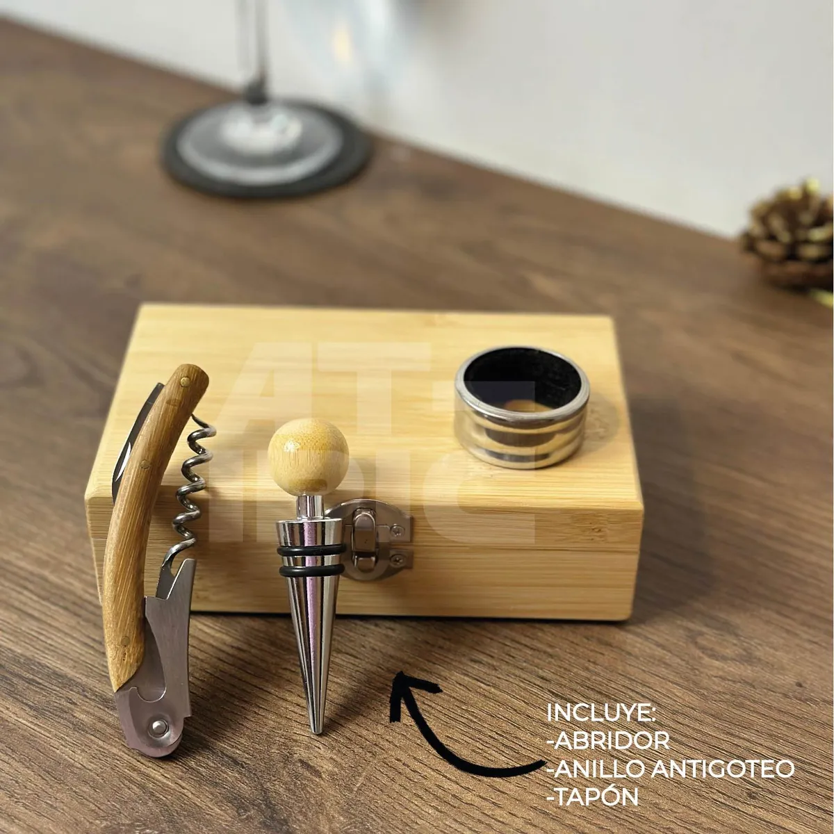ATIPIC - Set de Vino Bambú 3 piezas
