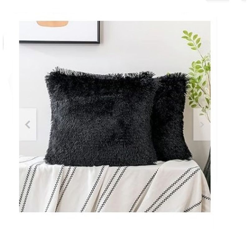 GENERICO - COJIN CUADRADO PELO LARGO 35X35 NEGRO