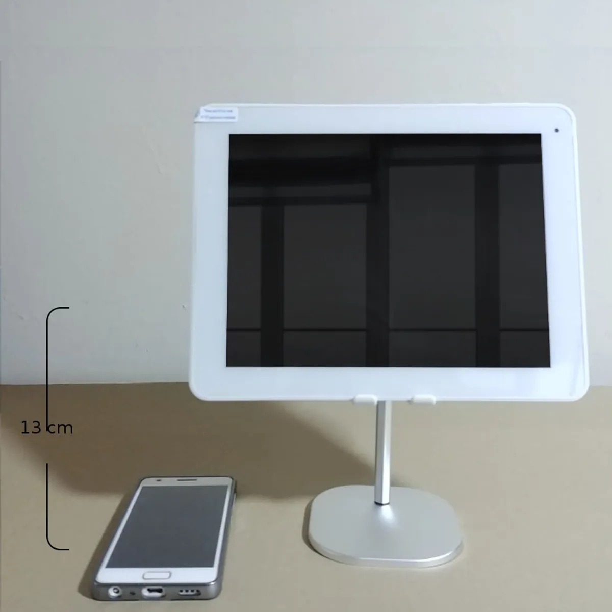 GENERICO - Soporte de escritorio para tablets telefonos celulares regulable