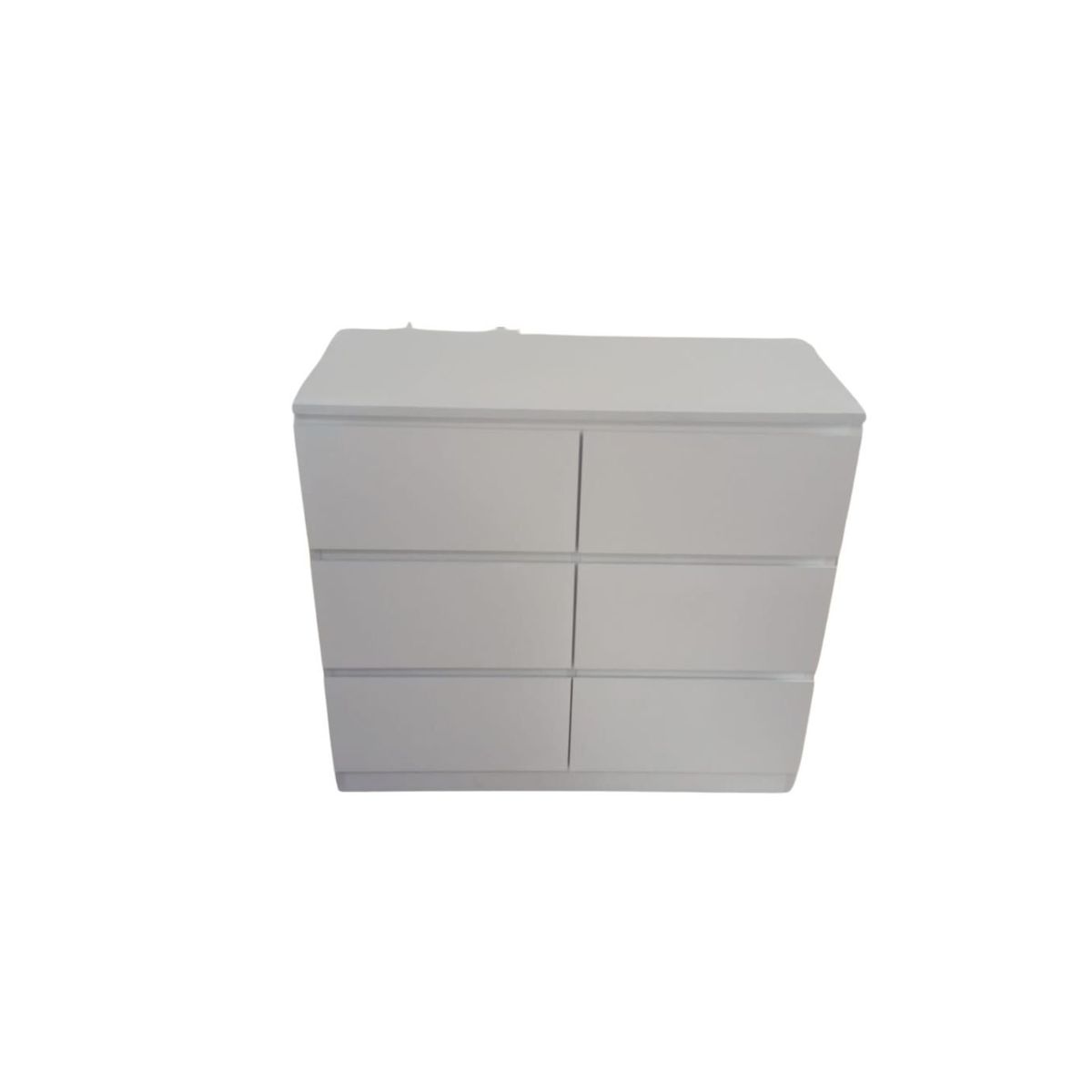 GENERICO - COMODA con zocalo color blanco