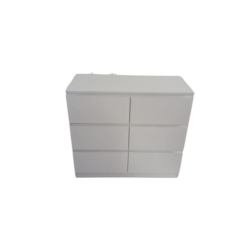 GENERICO - COMODA con zocalo color blanco