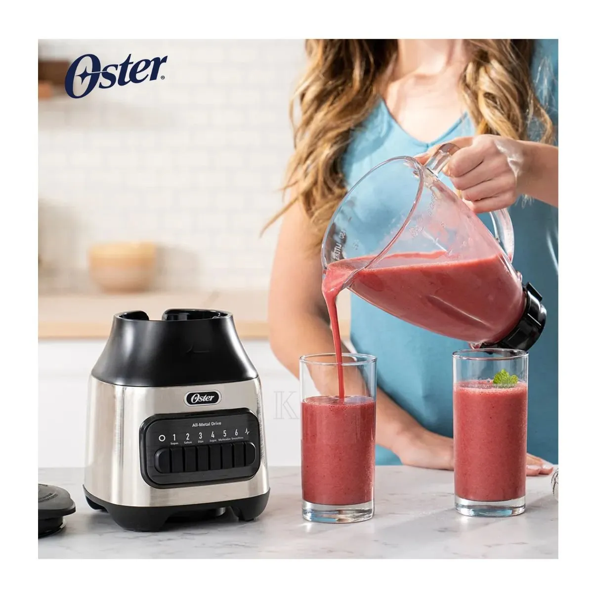 OSTER - Licuadora Oster 1.5 Litros de 800W Pica Hielo