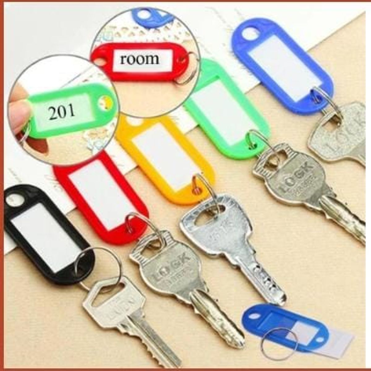 GENERICO - Pack 3 llaveros con identificador de plástico