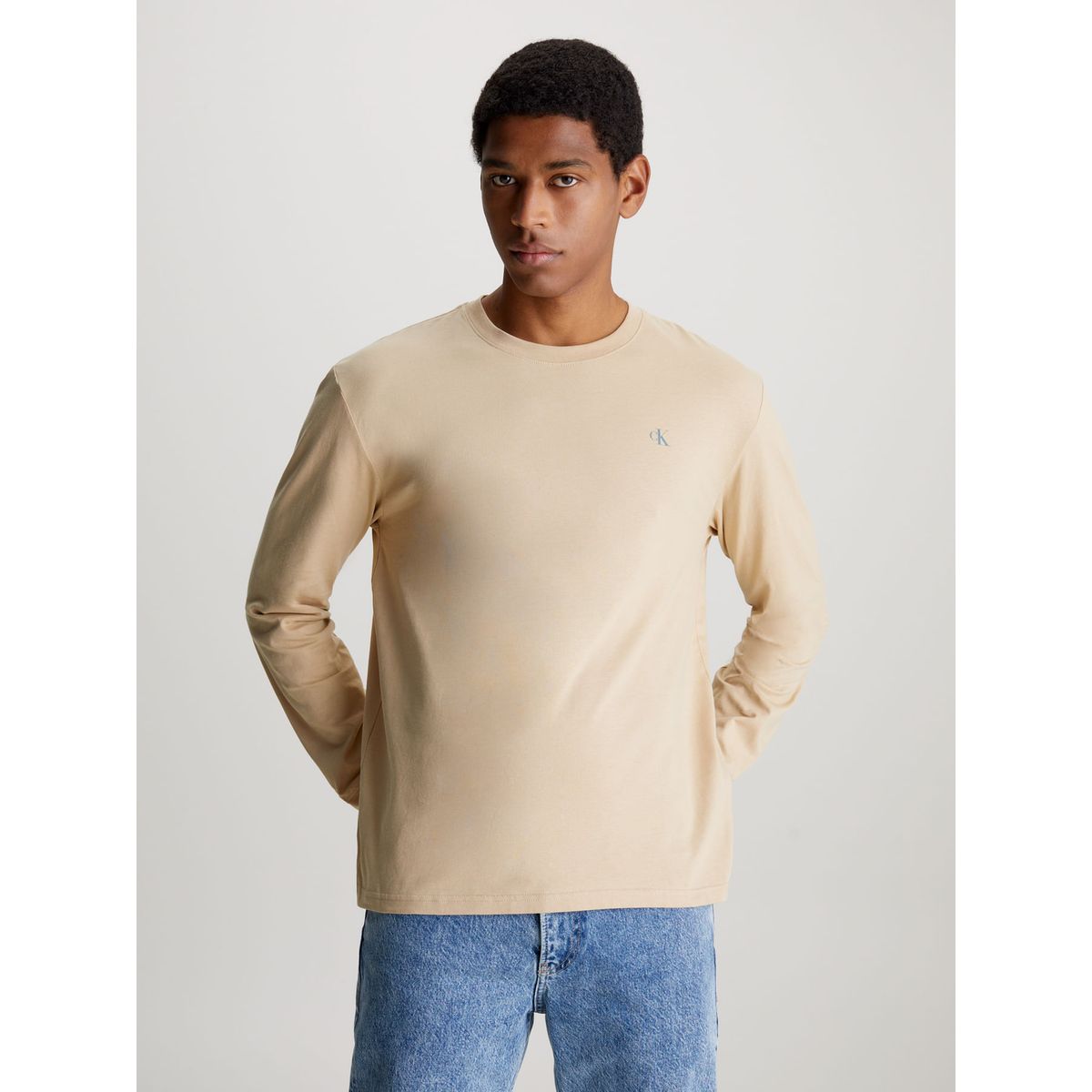 CALVIN KLEIN - CAMISETA INSTITUTIONAL LS GRAPHIC TEE