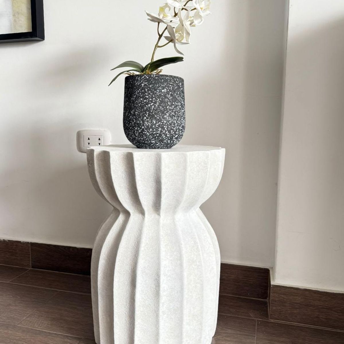 MAP DESIGN HOME - Mesa Auxiliar Lateral Escandi 33x48 cm