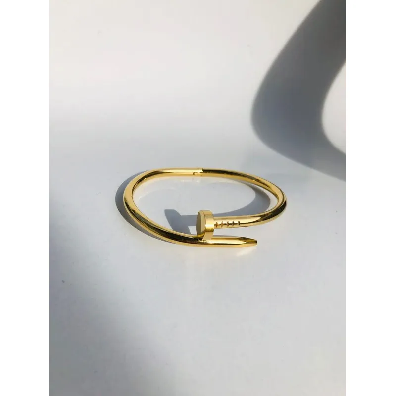 GENERICO - Pulsera Clavo Liso Dorado