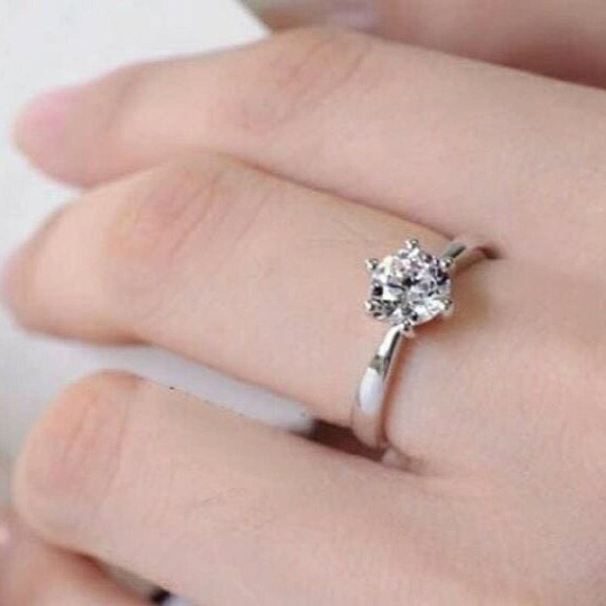 GENERICO - Anillo Compromiso Solitario White Aro Bañado18K  San Valentín Genieka