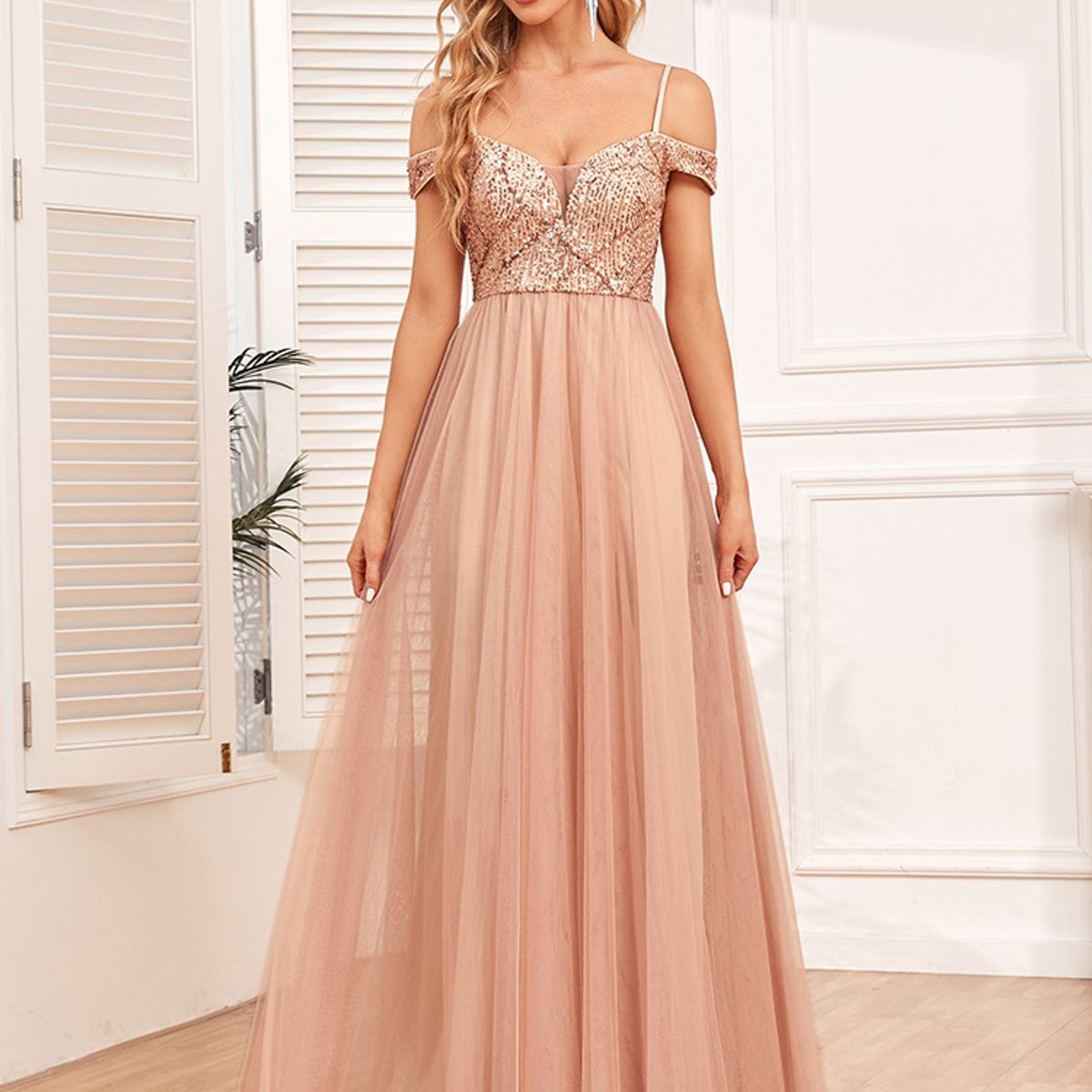 GENERICO - VESTIDO NUDE DE FIESTA