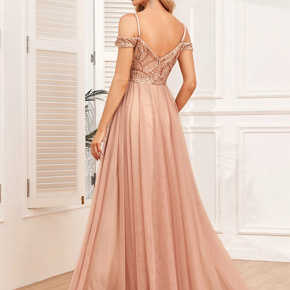 GENERICO - VESTIDO NUDE DE FIESTA