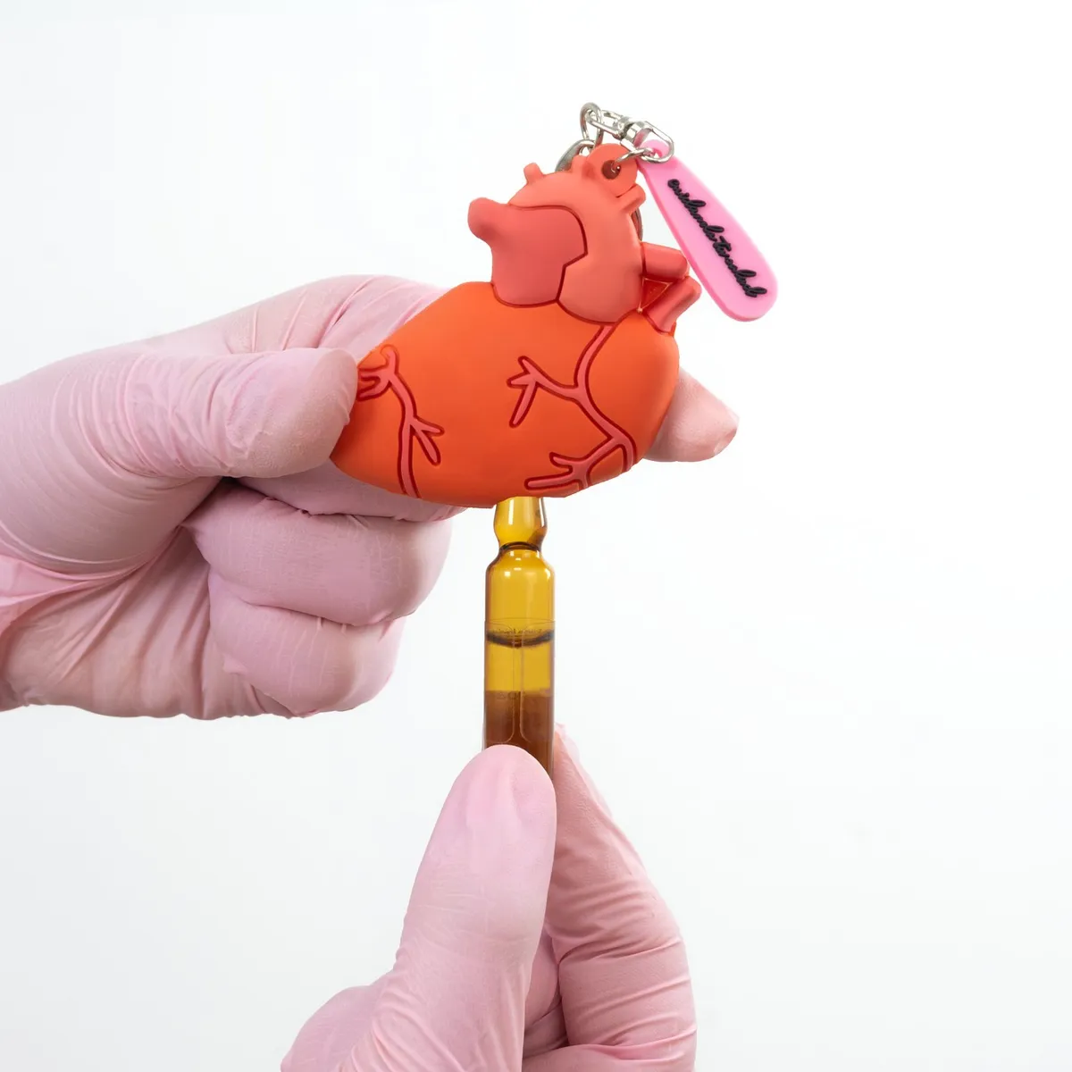 GENERICO - Llavero Rompe Ampolla Kamed Diseño Corazón Anatómico