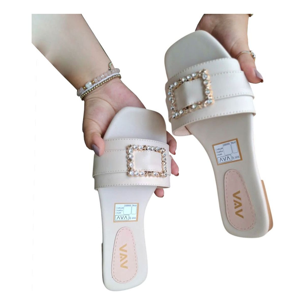 GENERICO - Sandalia Mujer Plano Broche Brillante 1177-40 Color Blanco