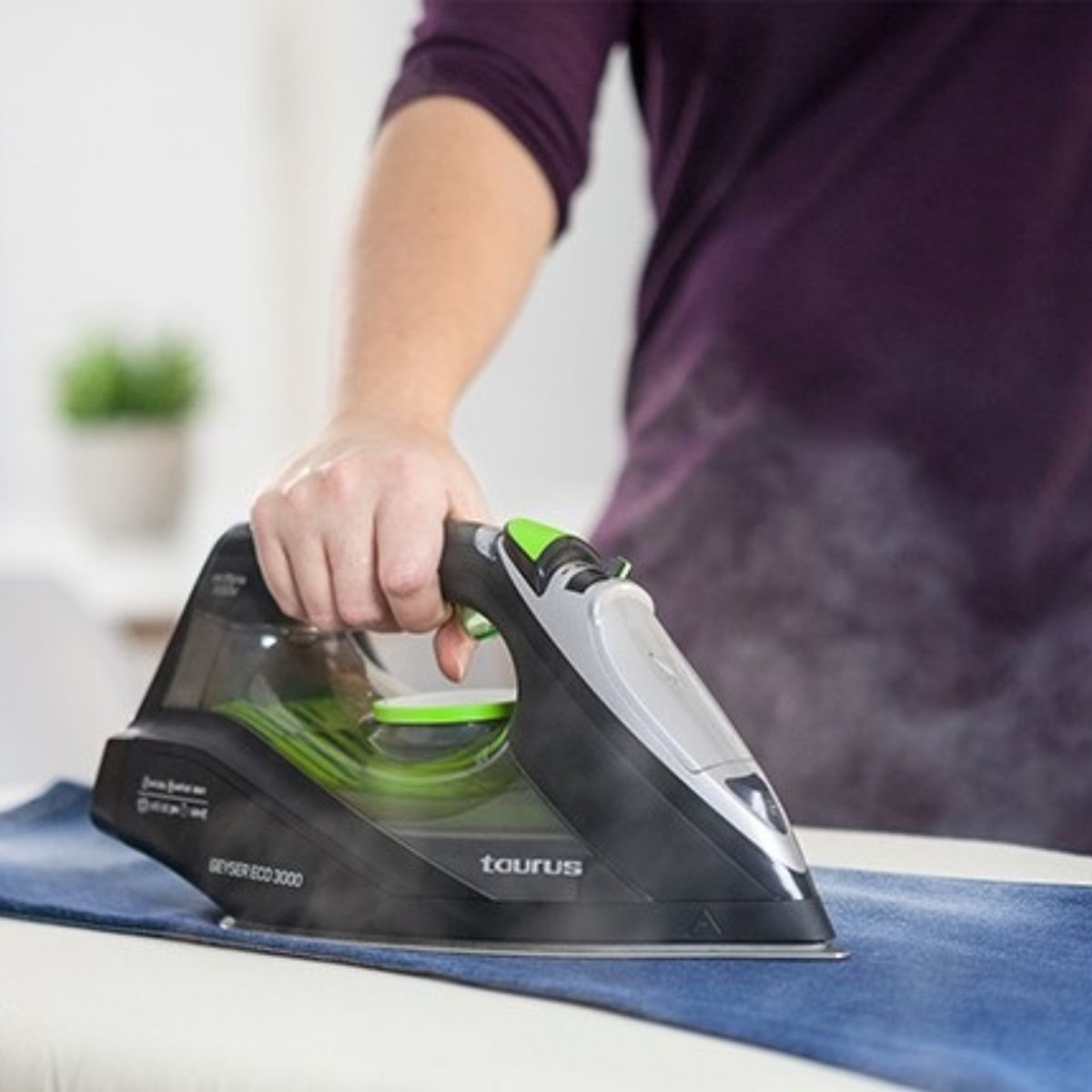 TAURUS - Plancha a Vapor Taurus Gesyser ECO 3000