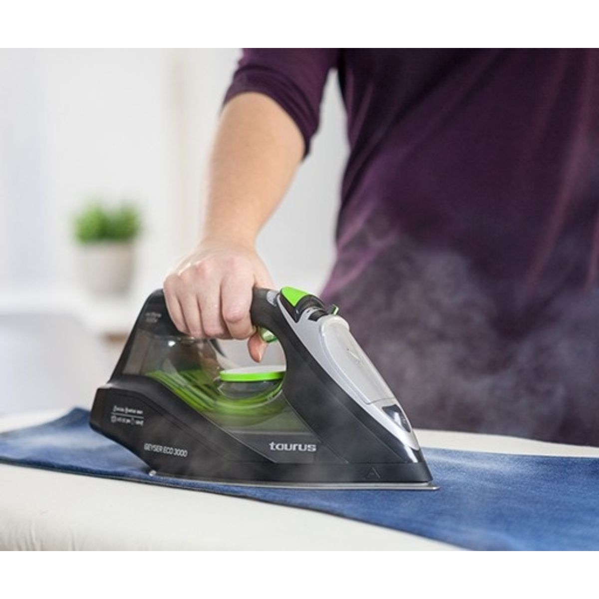 TAURUS - Plancha a Vapor Taurus Gesyser ECO 3000
