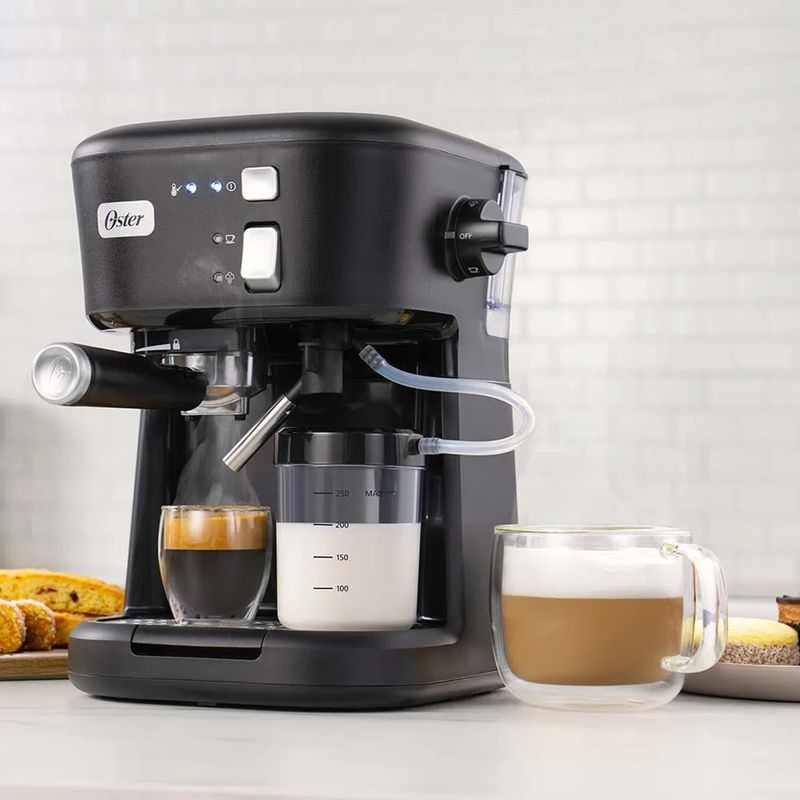 OSTER - Cafetera para espresso y cappuccino Oster ® BVSTEM5501B