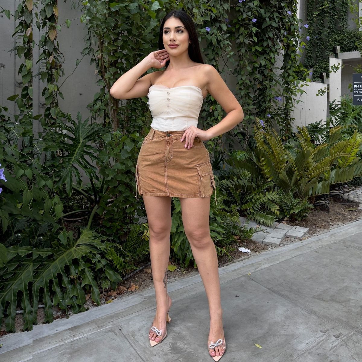 BENCUS JEANS - Falda Short en colores Verde Camell y Blanco de Mujer