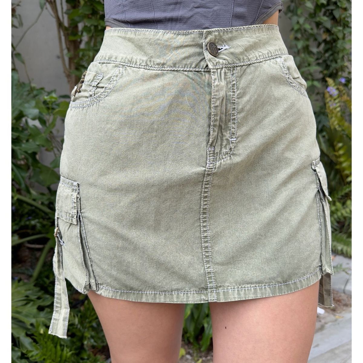 BENCUS JEANS - Falda Short en colores Verde Camell y Blanco de Mujer