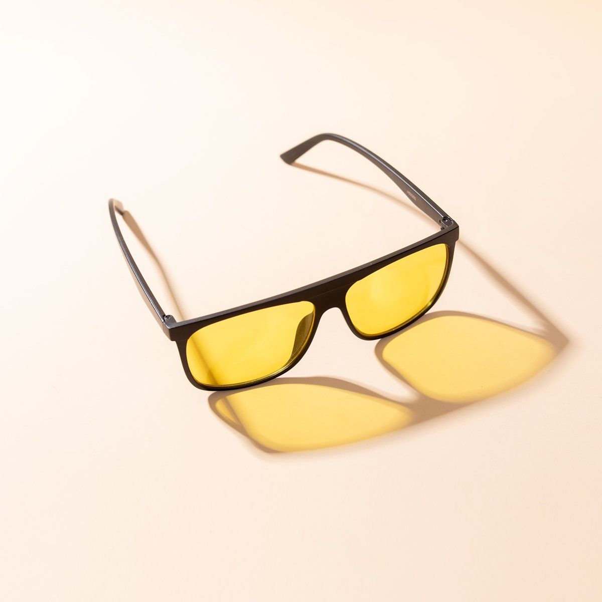 NEBULA - Lentes de Sol Urbano - PL - 5154 - Negro Amarillo