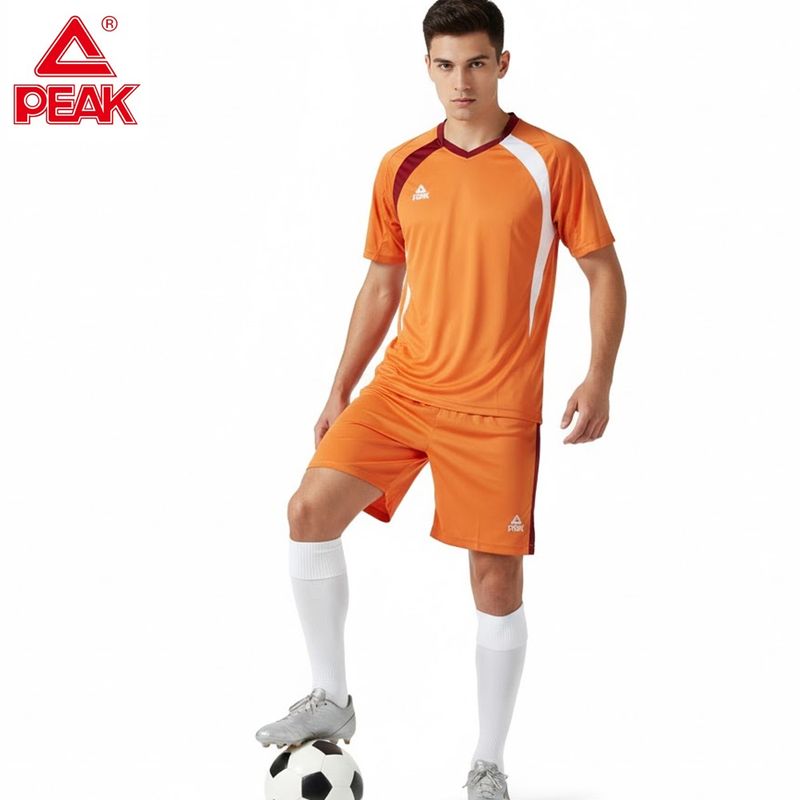 PEAK - CONJUNTO DE FUTBOL - camiseta y Short