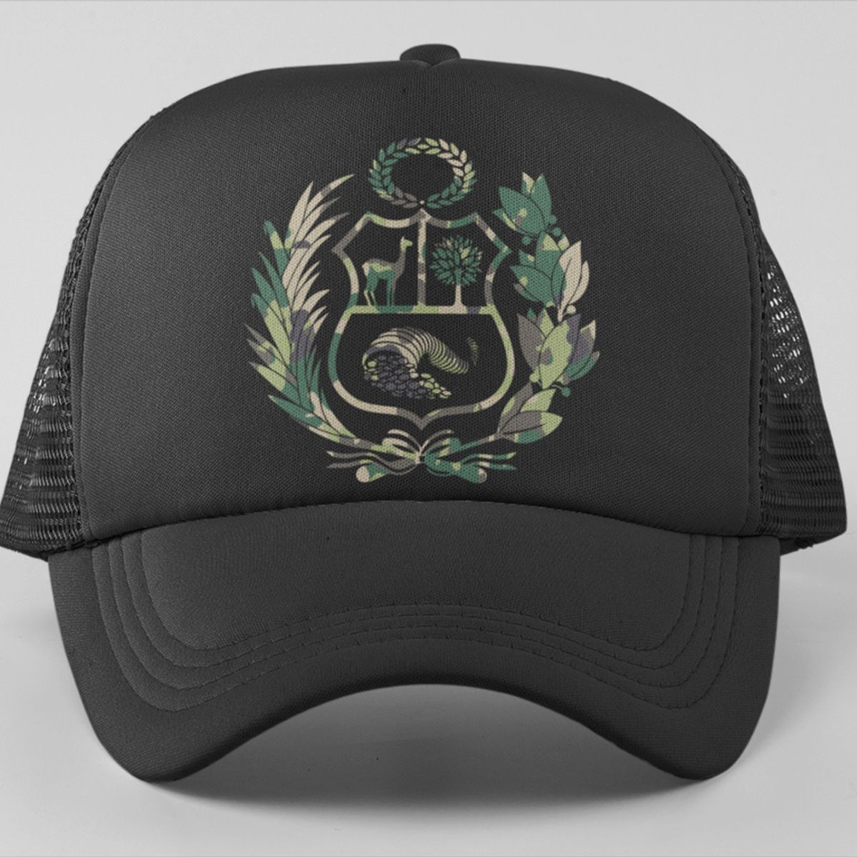 GENERICO - GORRA TRUCKER -ESCUDO PERU MOD012
