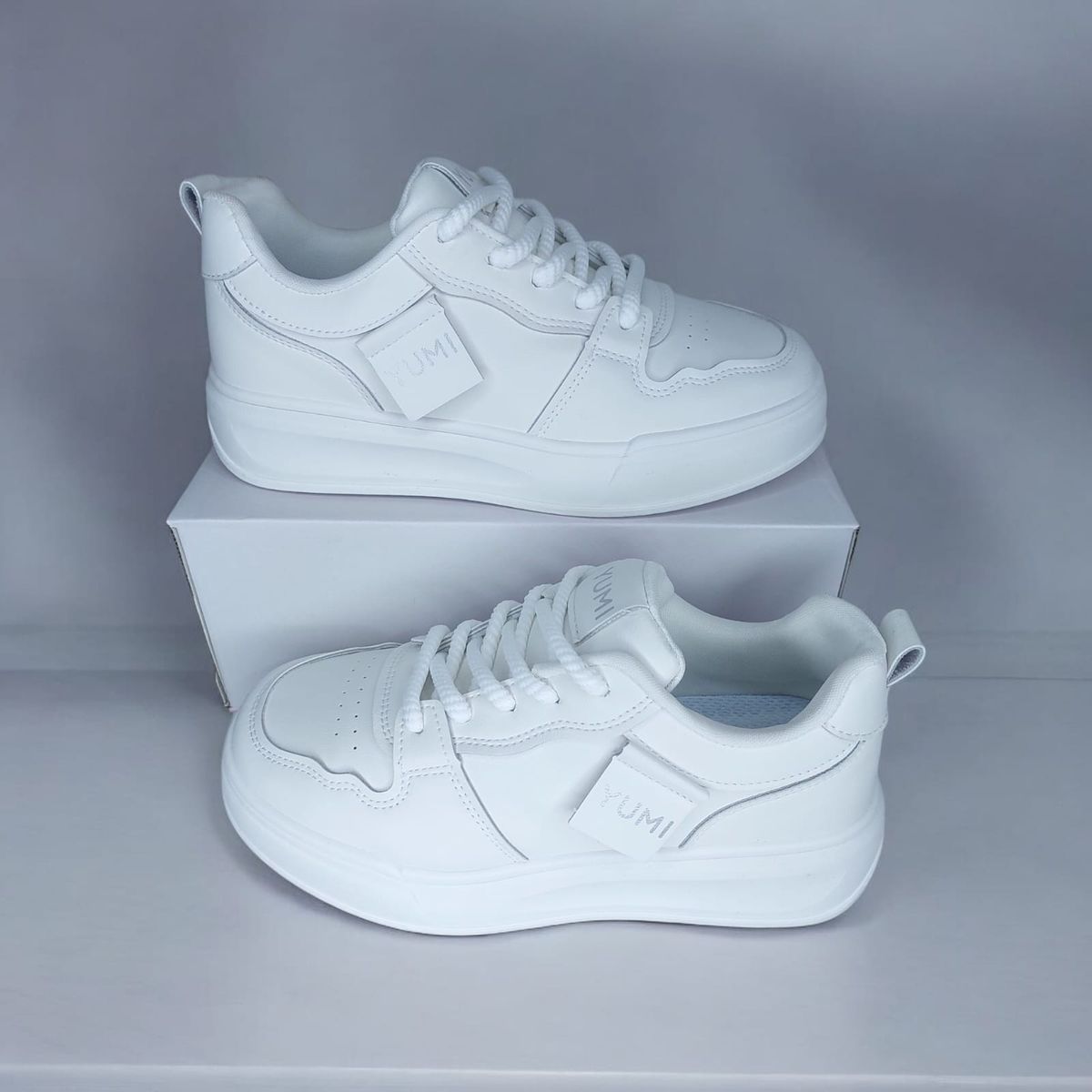 GENERICO - ZAPATILLA DE MUJER YUMI COLOR BLANCO- AT1029