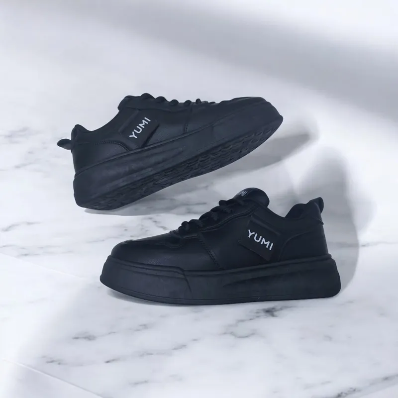 GENERICO - ZAPATILLA DE MUJER YUMI COLOR NEGRO- AT1029