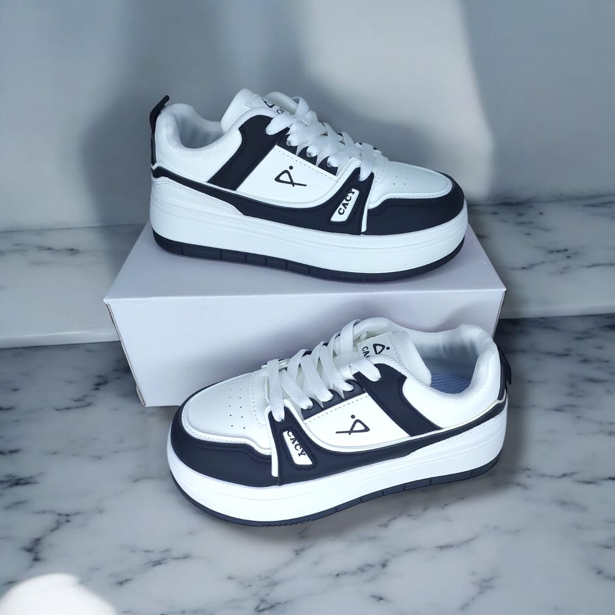 GENERICO - ZAPATILLA PARA DAMA CACY CLASSIC BLANCONEGRO - C51039