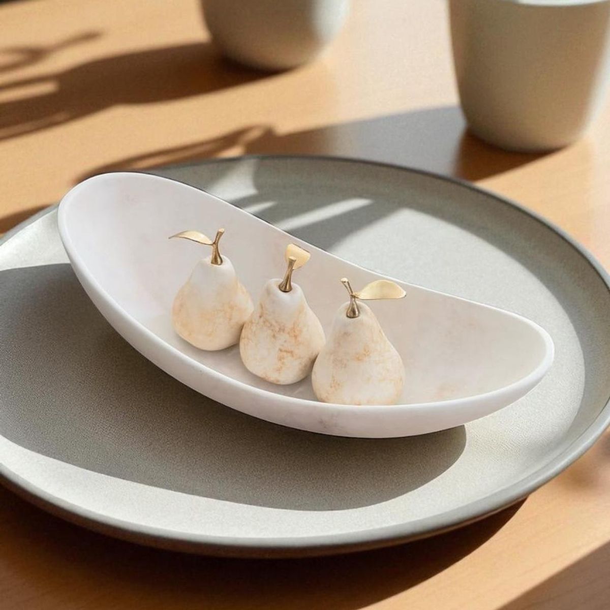 MAP DESIGN HOME - Centro de Mesa Peras Decor 40x17x12 cm