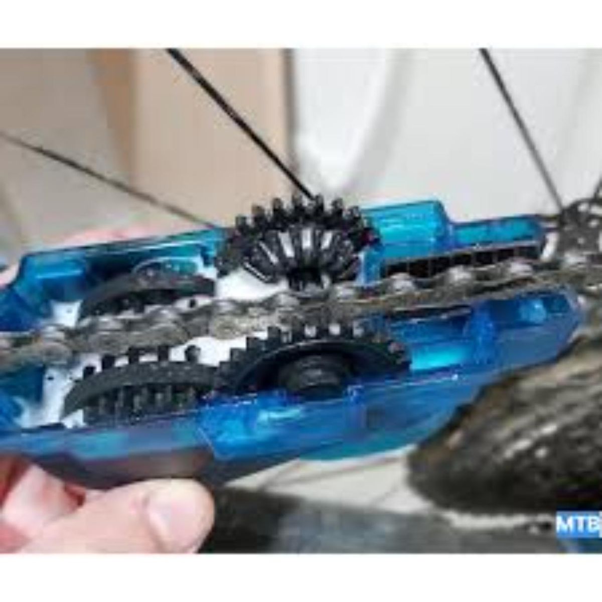 GENERICO - KIT DE LIMPIEZA PARA CADENA  DE BICICLETA