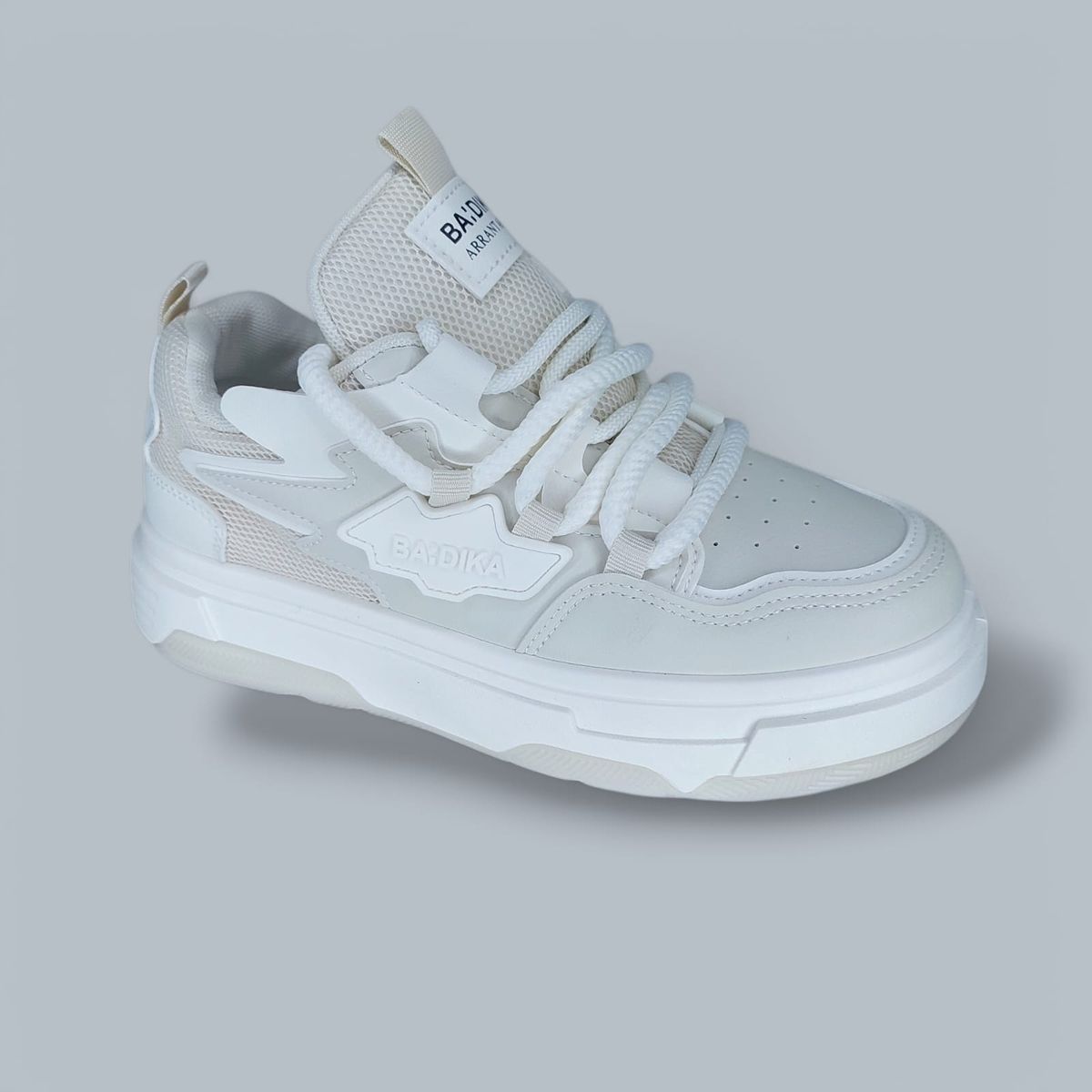 GENERICO - ZAPATILLA DE MUJER BADIKA BLANCO - 2131