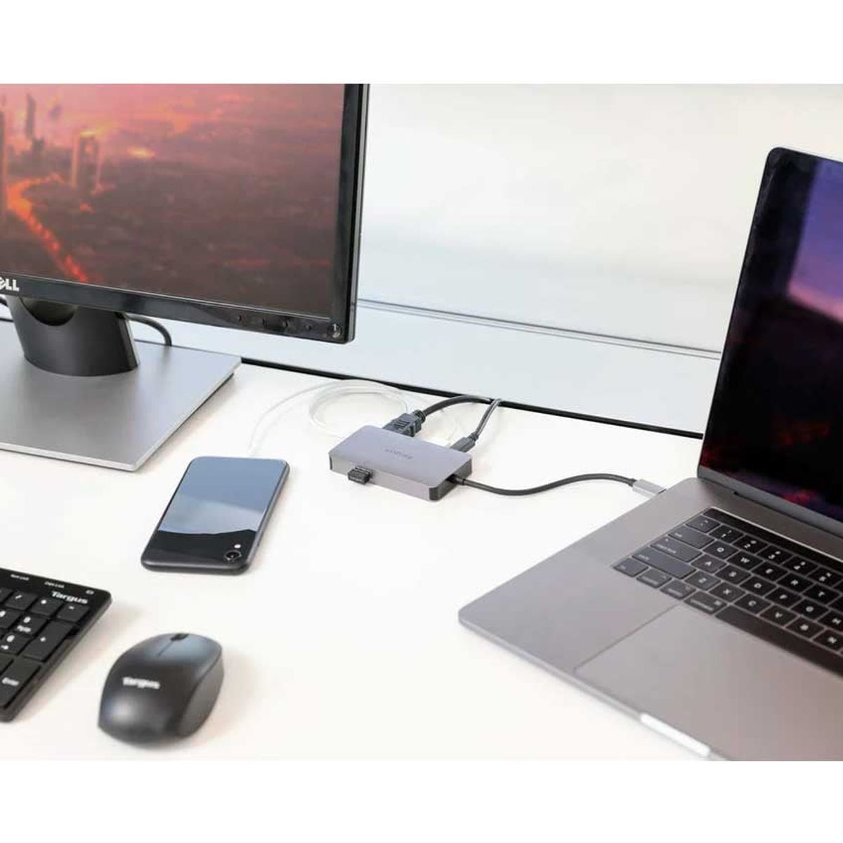 TARGUS - Targus USB-C Docking Station HDMI VGA USB 3.0 y Power Delivery 100W