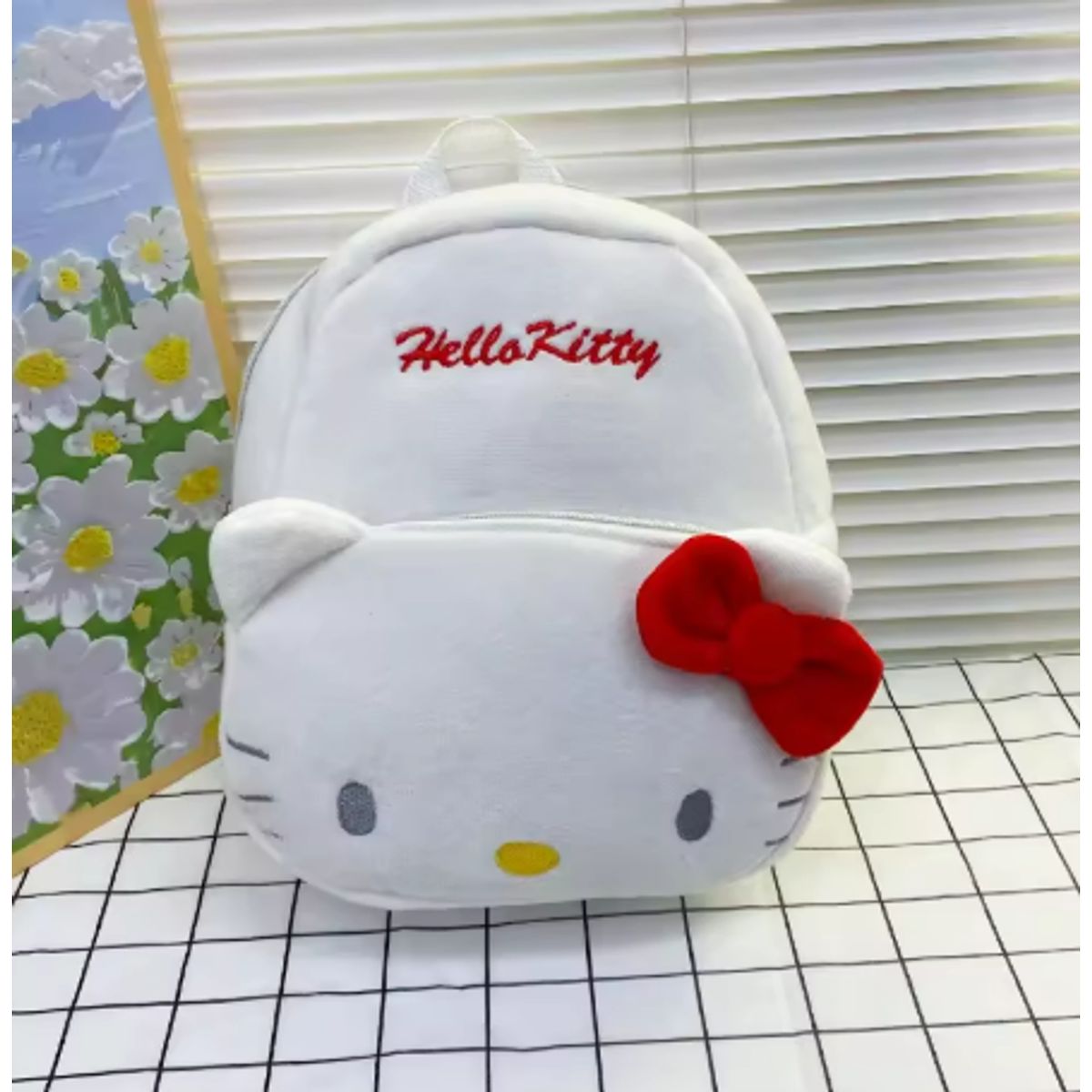 SANRIO - Mochila de Felpa de Personaje Hello Kitty - Sanrio