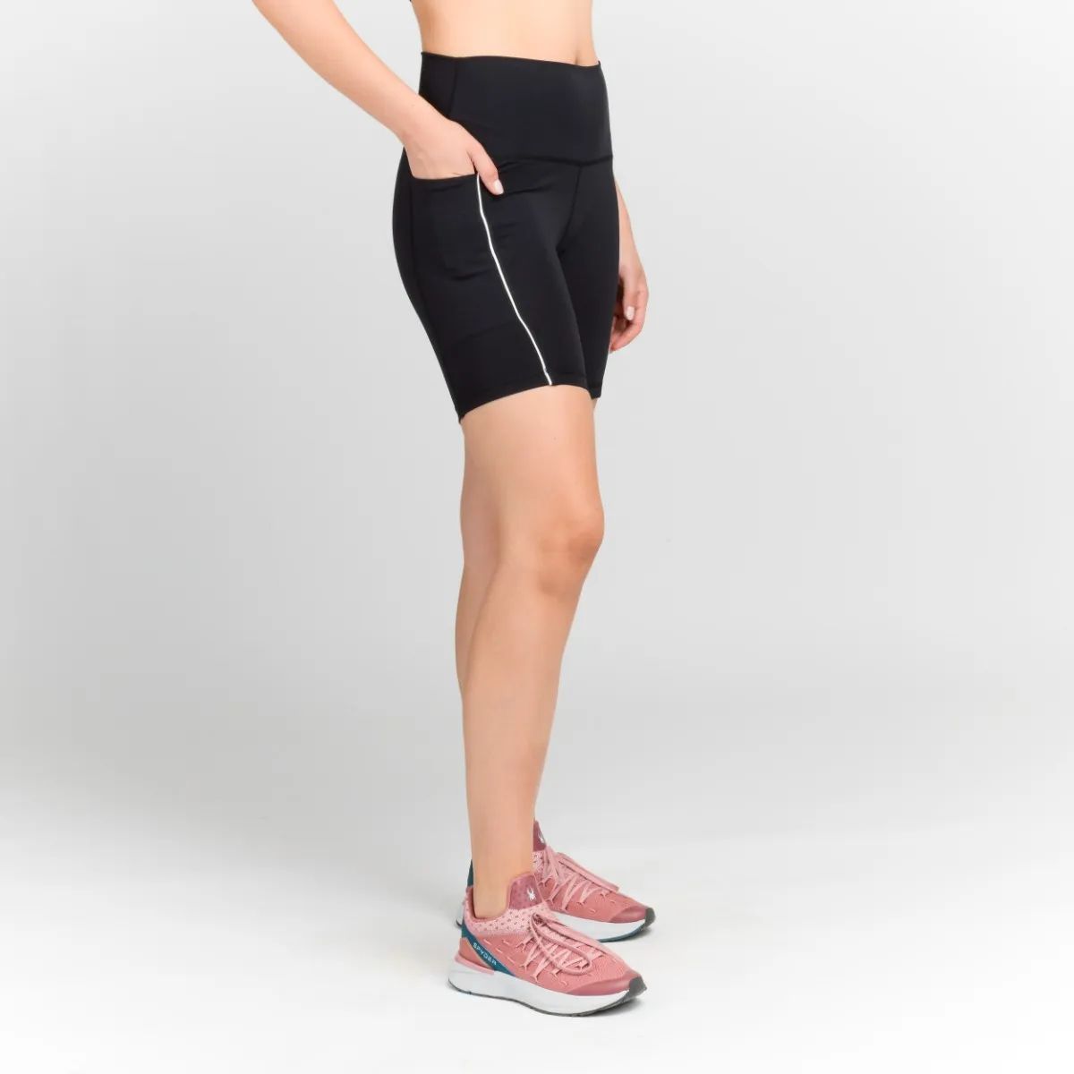 GENERICO - Licras Cortas Spyder Entrenamiento Negra Mujer