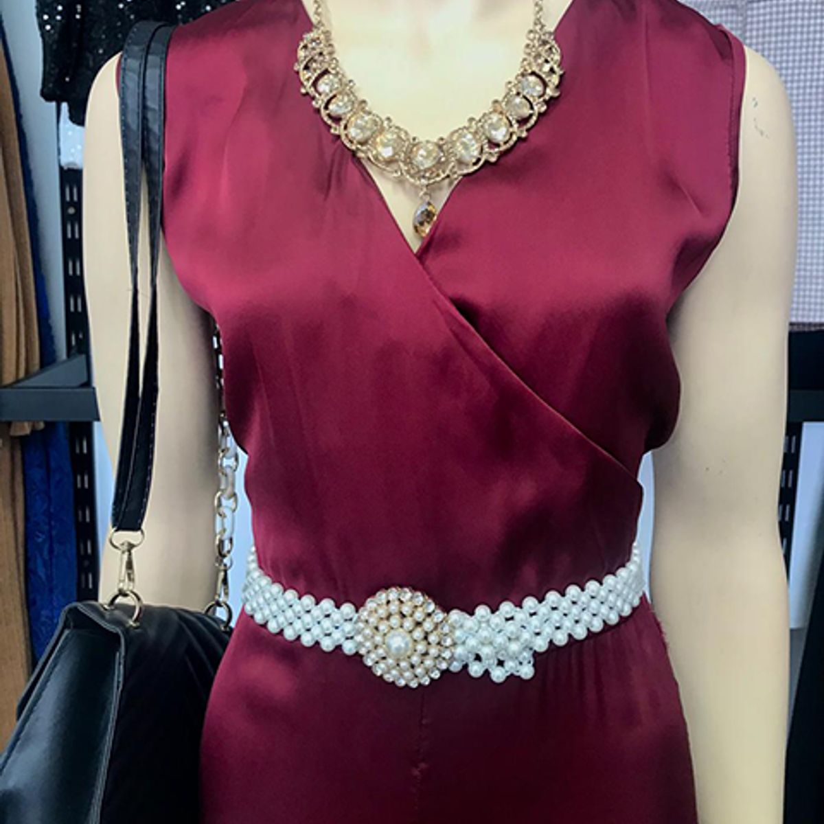 GENERICO - Enterizo Seda Escote Cruzado Karissa Color Vino Estacion 108