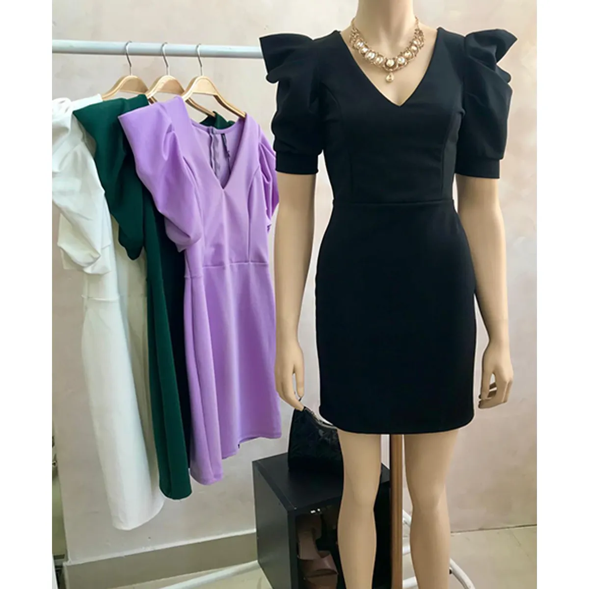 GENERICO - Vestido Midi Molly Color Negro Estacion 108