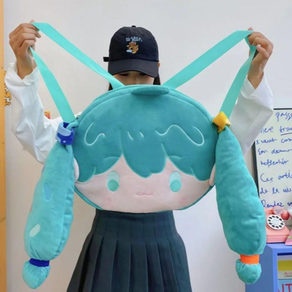 GENERICO - Mochila Hatsune Miku 30 Cm