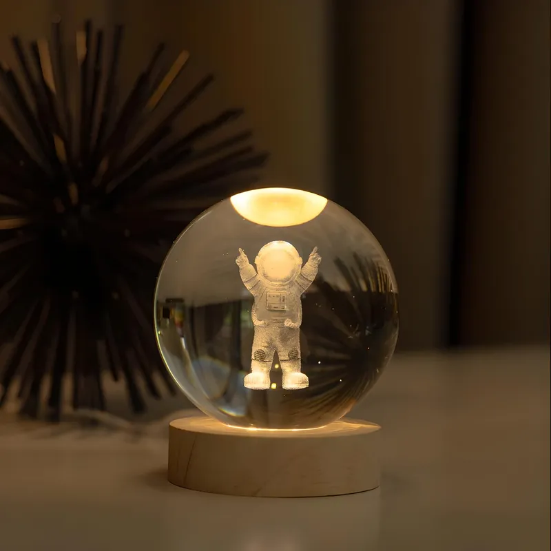 GENERICO - ESFERA DE CRISTAL LÁMPARA ADORNO ASTRONAUTA LUZ LED 3D