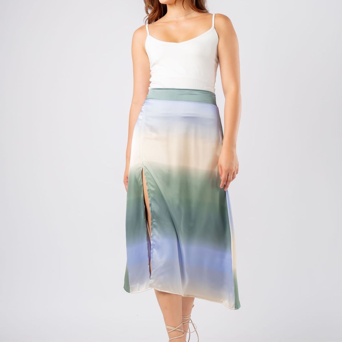 GENERICO - FALDA IRINA DE SEDA VERDE ALMAT