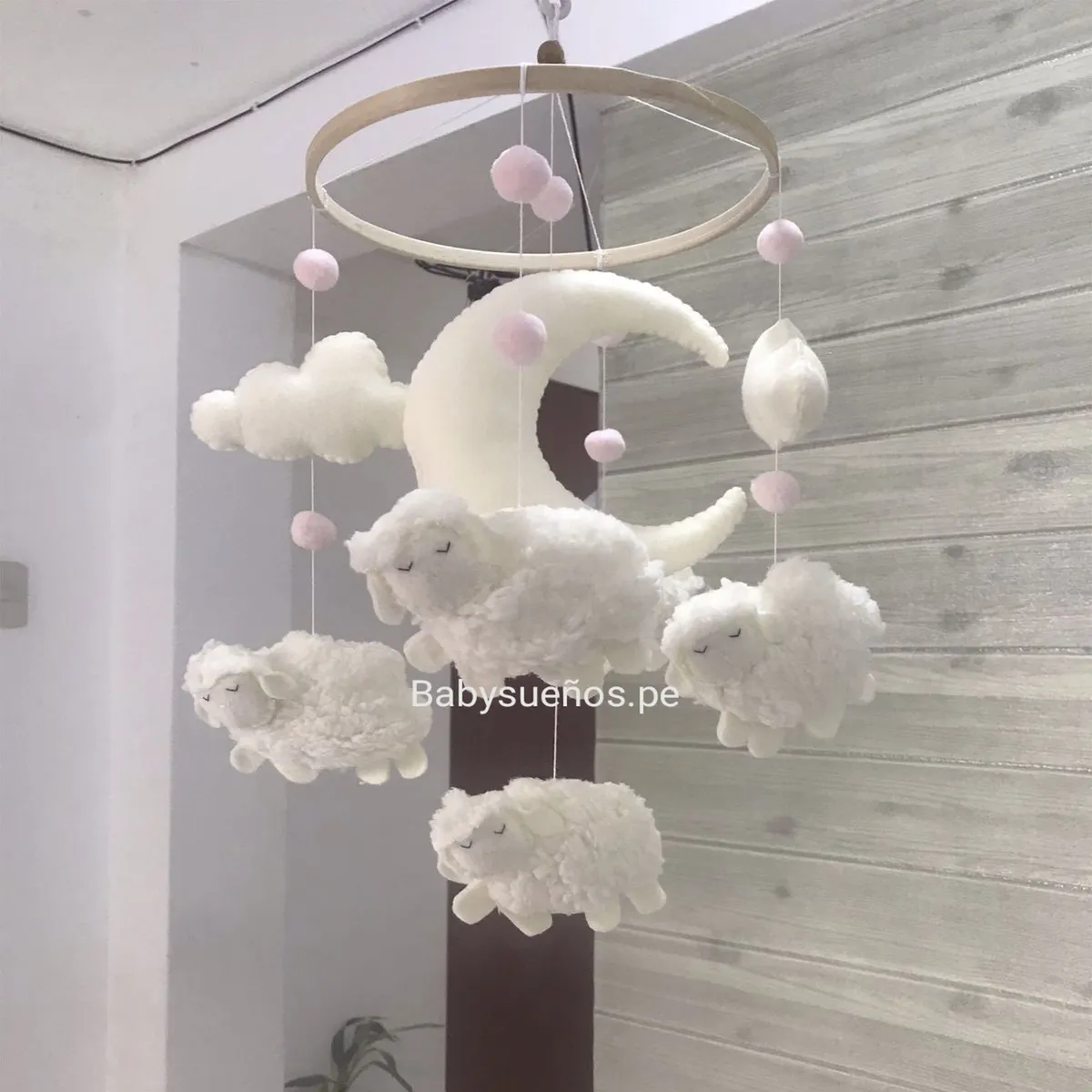 GENERICO - Móvil Cuna Ovejas para niña Musical