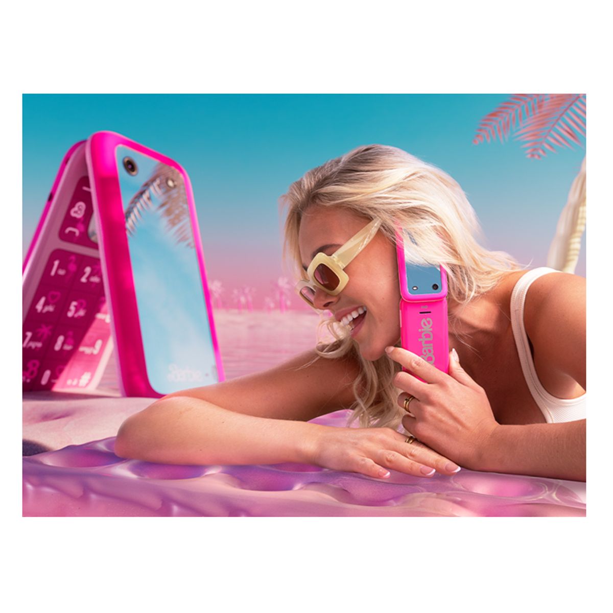 BARBIE - BARBIE PHONE  FLIP PHONE HMD 4G KID CHIC DESIGN  MATTEL DESBLOQUEADO