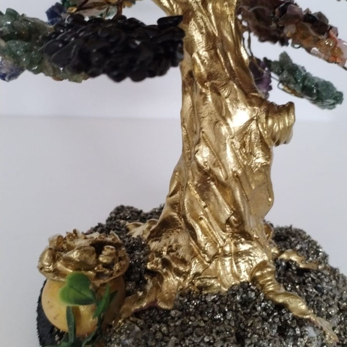 GENERICO - ARBOLITO  DE LOS DESEOS  BONSAI GRANDE DORADO PIEDRAS DE CUARZO 25CM