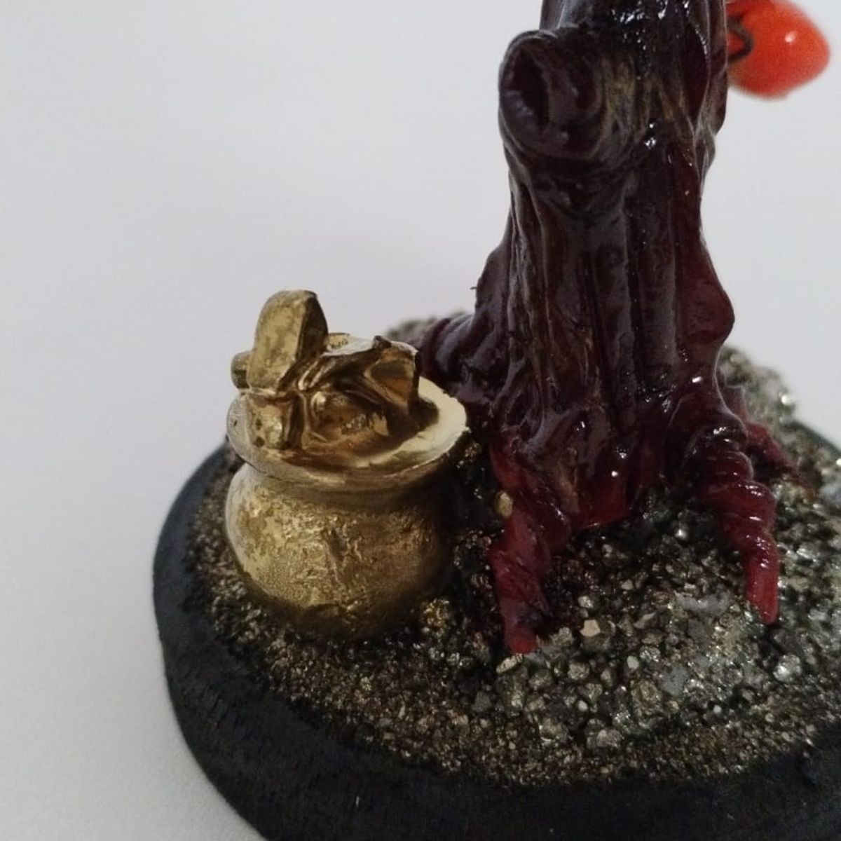 GENERICO - ARBOLITO  DE LA FELICIDAD BONSAI MEDIANO CON SEMILLAS HUAYRURO