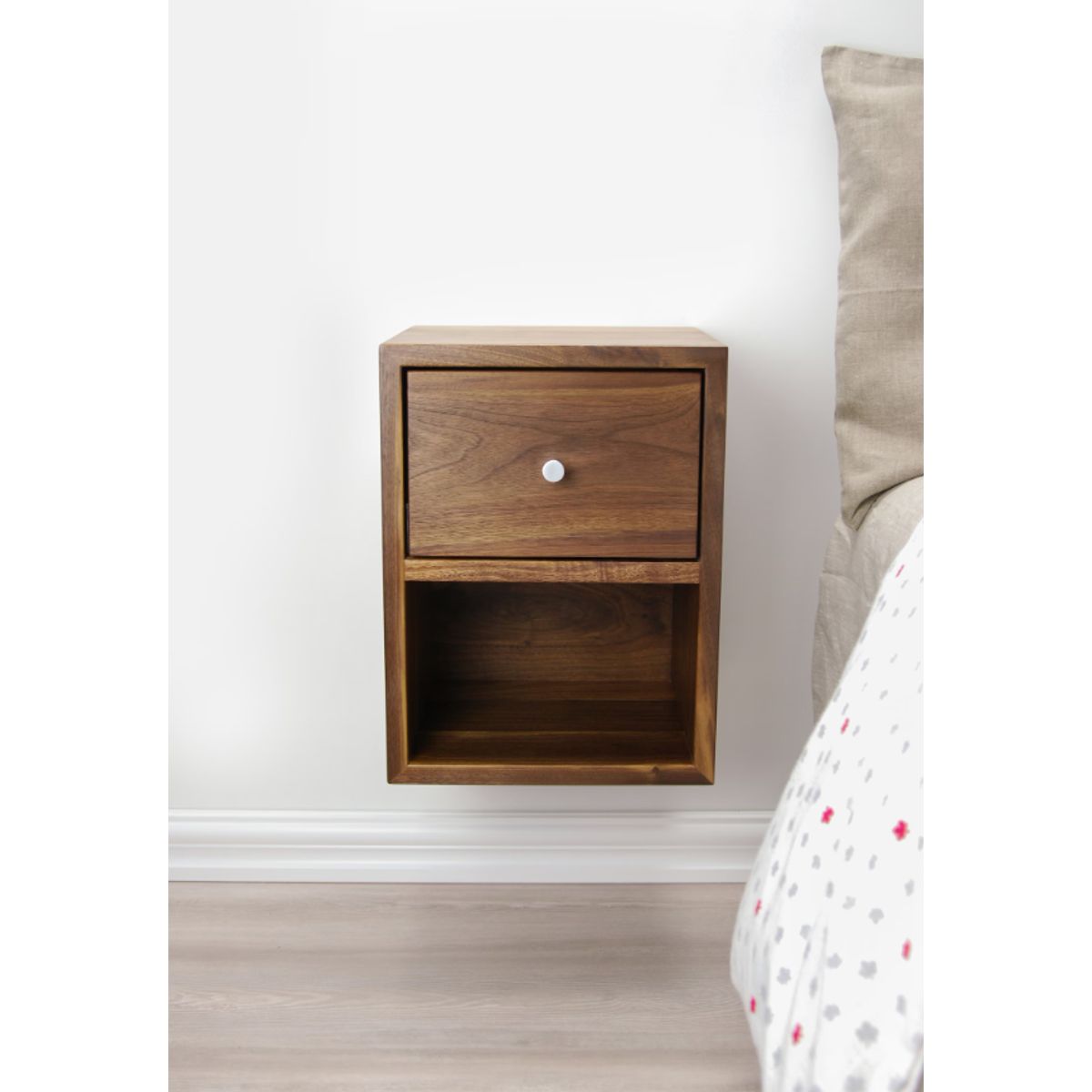 VENTITAS HOME - Velador Flotante Aitana Gales