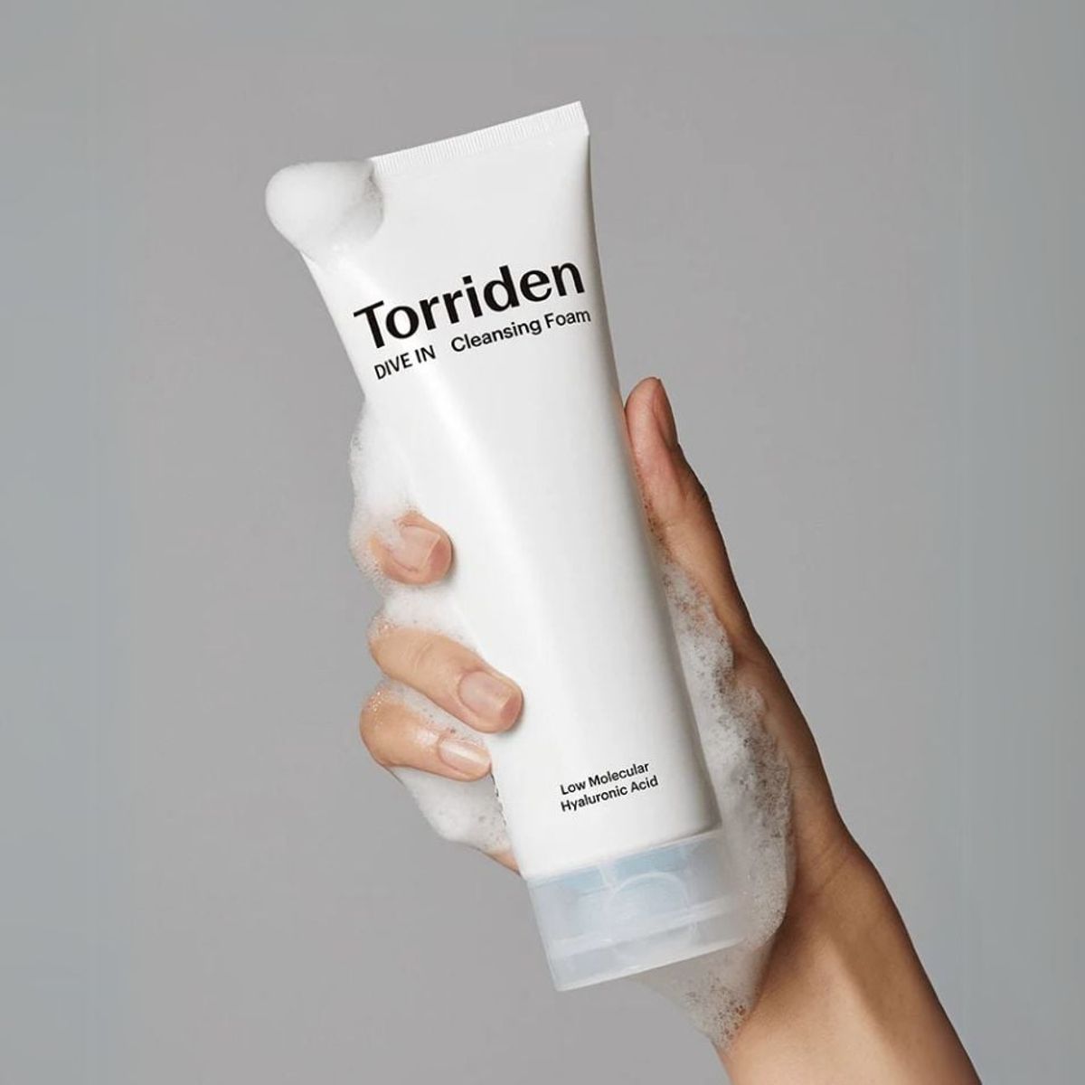GENERICO - Torriden DIVE-IN Low Molecular Hyaluronic Acid Cleansing Foam