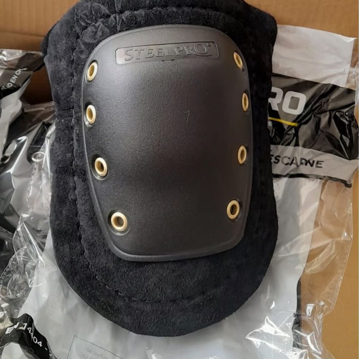 STEEL PRO - RODILLERAS DESCARNE PARA SOLDADOR