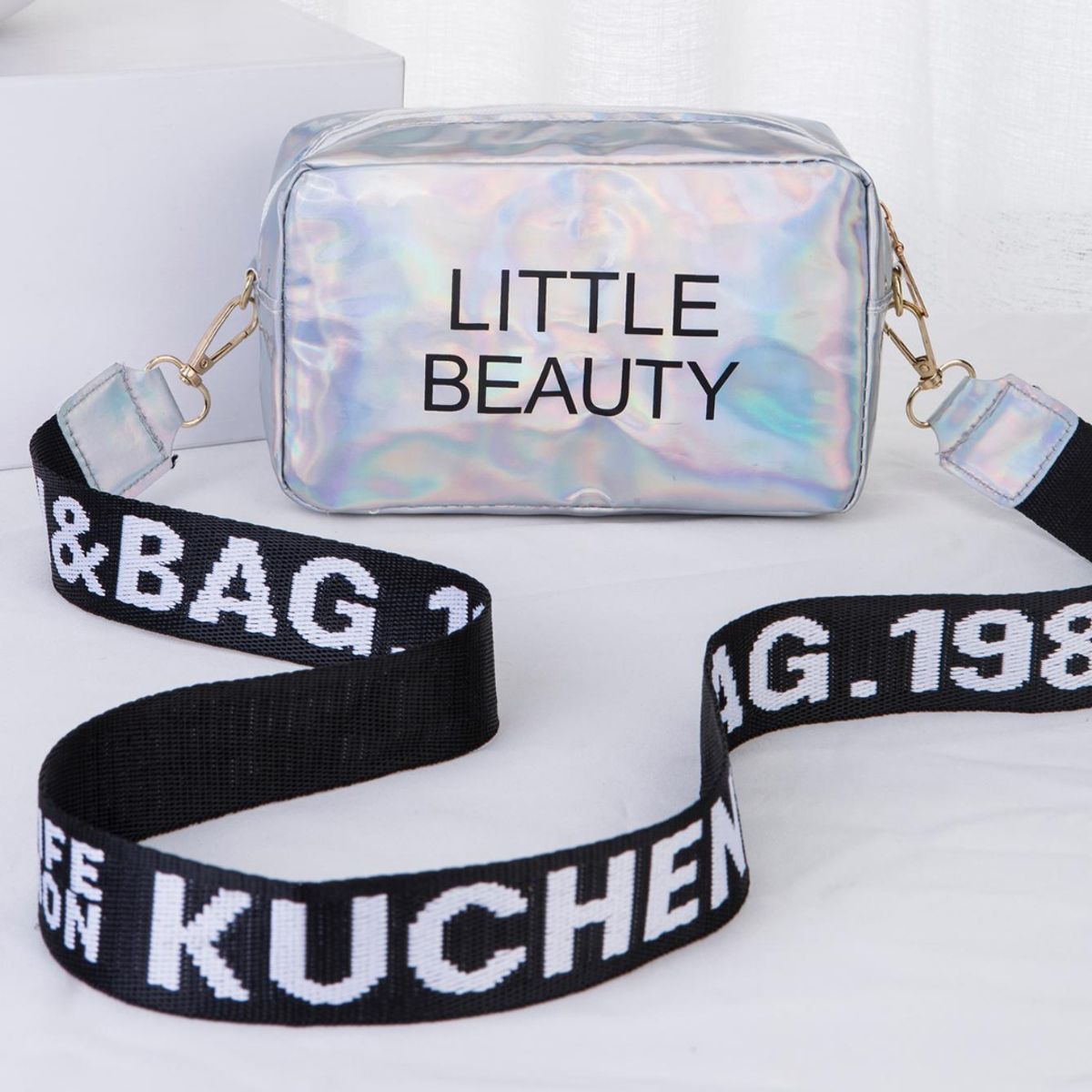 KAST PE - Cartera Neceser Holográfico Crossbody Opal Silver