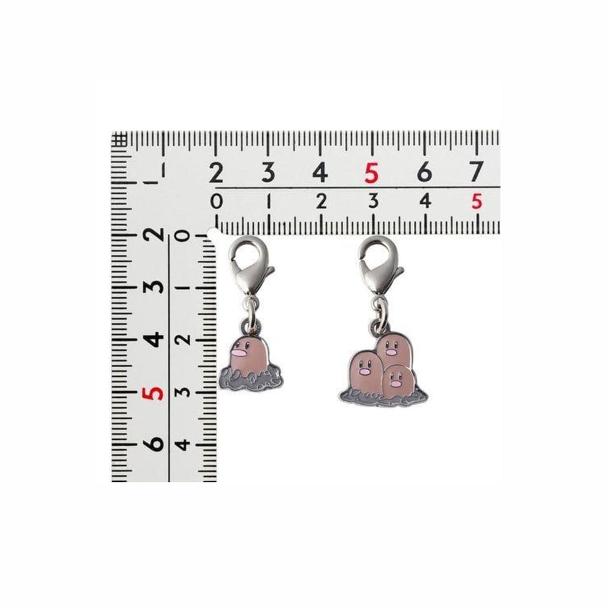 POKEMON - Pokemon Center Diglett Dugtrio Llavero Metal Japon