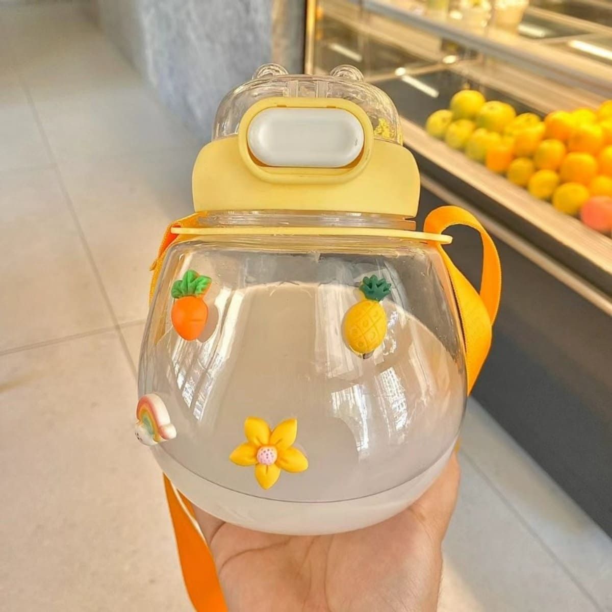 ELMEJORPRECIO - Tomatodo Portátil Estilo Kawaii de 1200 ml con Stickers Amarillo