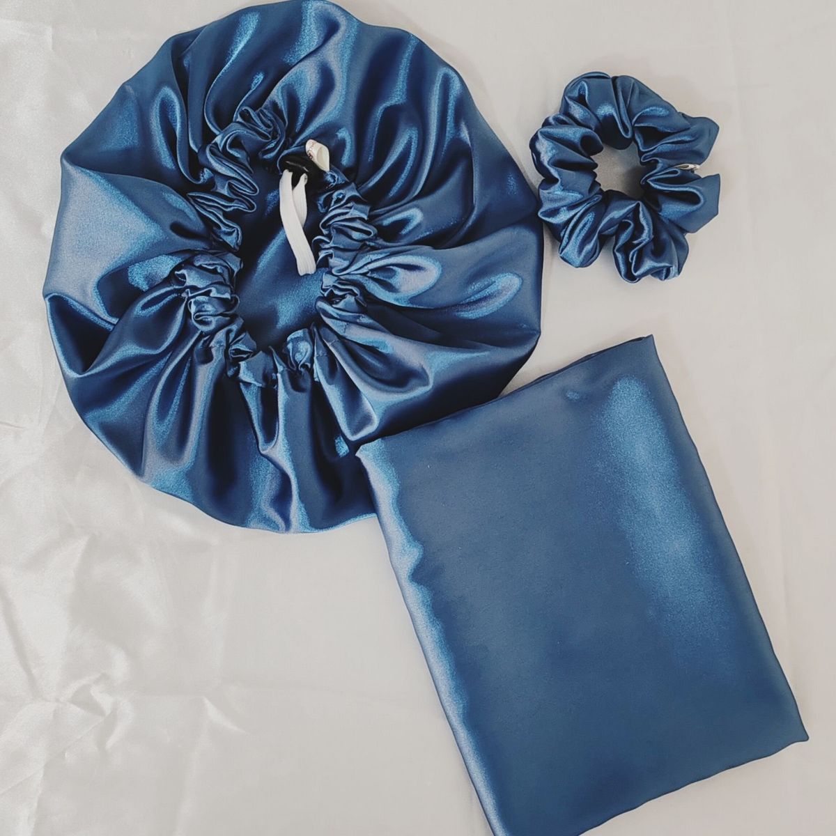 GENERICO - Pack Funda de Almohada + Gorro Antifrizz Satín - Color ACERO