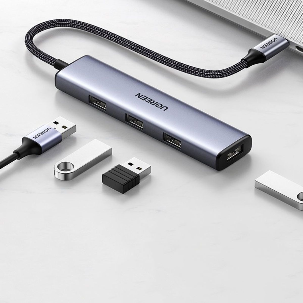 UGREEN - Adaptador UGREEN hub de USB-C 30 a USB-A de 4 puertos CM473